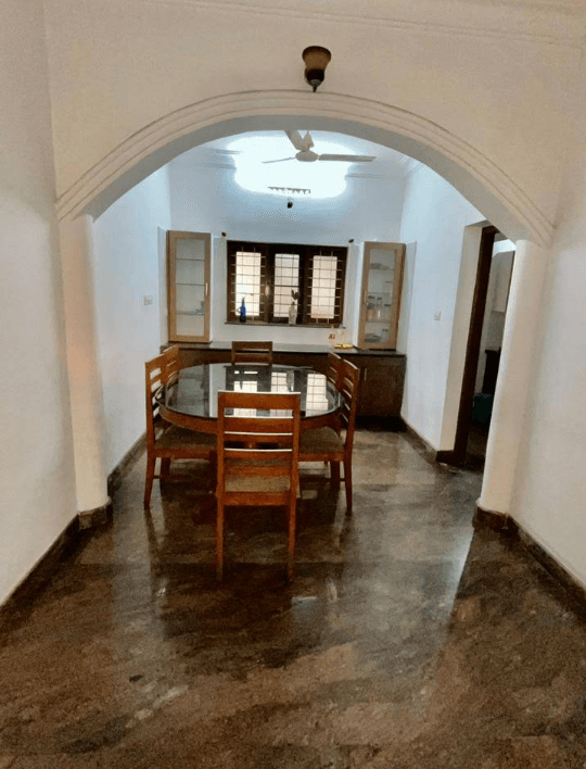 Al-Ameen Ladies Hostel - Near Lisie Hospital - Image 2
