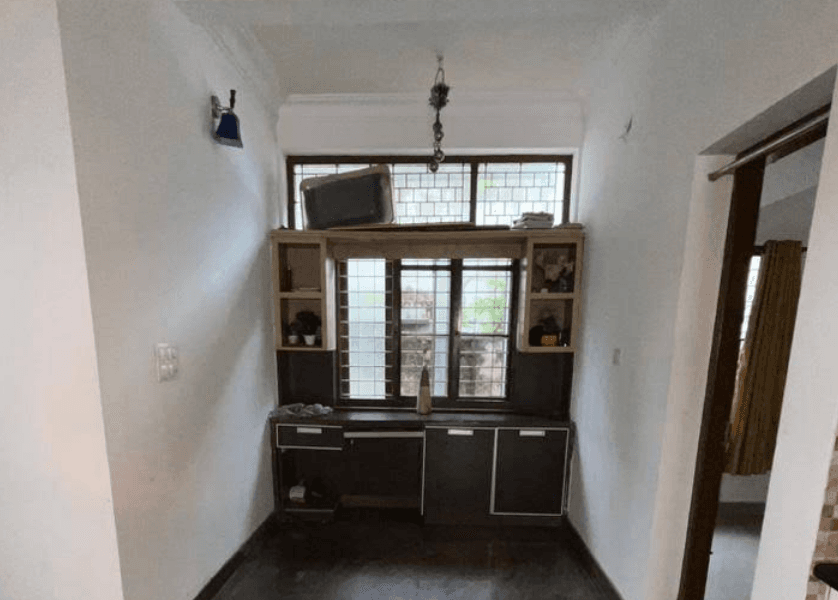 Al-Ameen Ladies Hostel - Near Lisie Hospital - Image 4