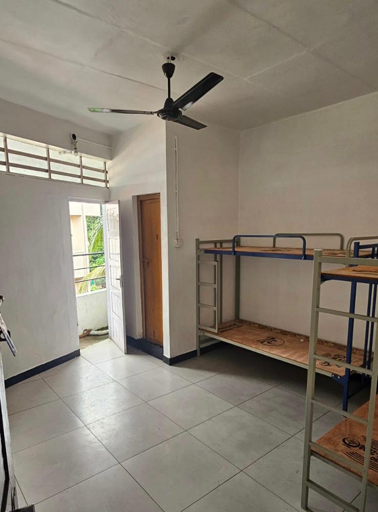 Al-Ameen Gents Hostel - Near Lisie Hospital