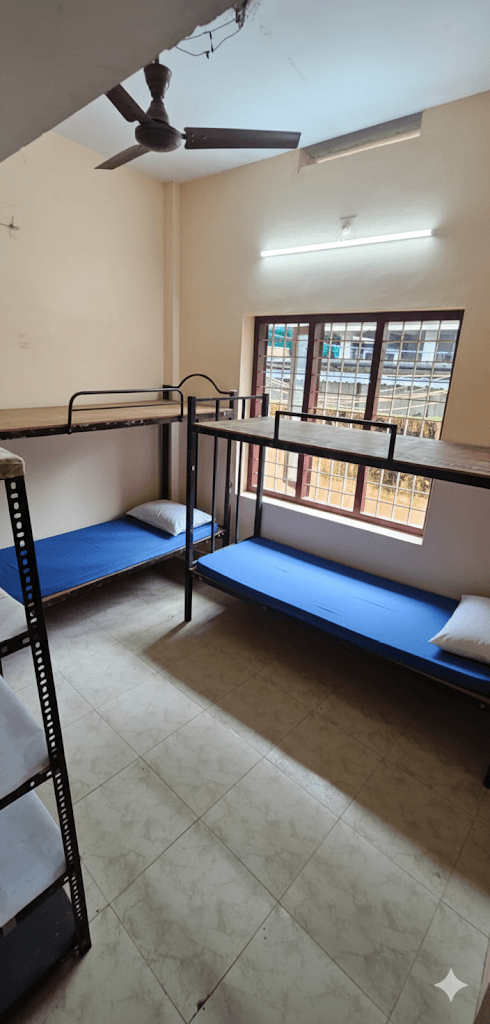 Al-Ameen Ladies Hostel - Kaloor - Image 2