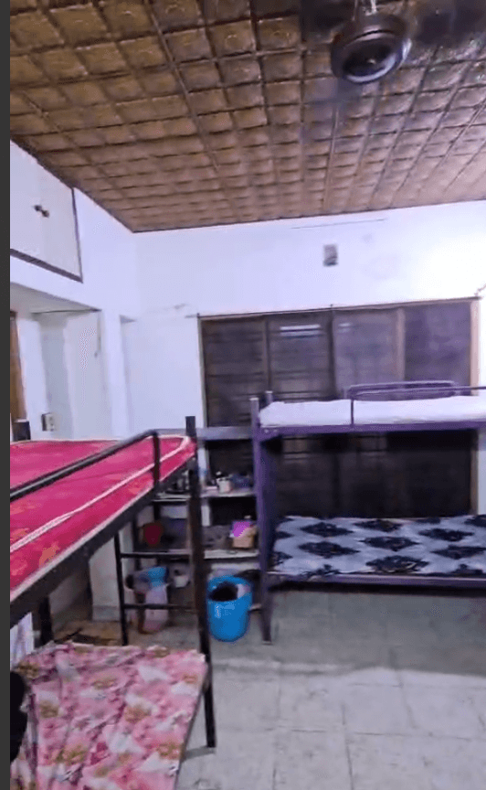 Al-Ameen Ladies Hostel - Kaloor - Image 7